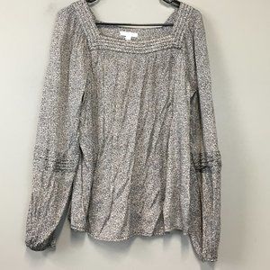 LC Lauren Conrad Gray Floral Print Puff Sleeve Top